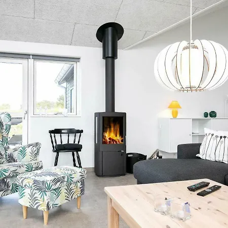 6 Person Holiday In * Bindslev